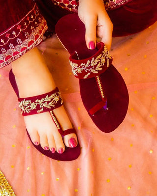 VELVET KOLAPURI alternate image