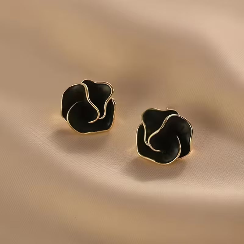 Pair of Elegant Black &amp; Golden Camellia